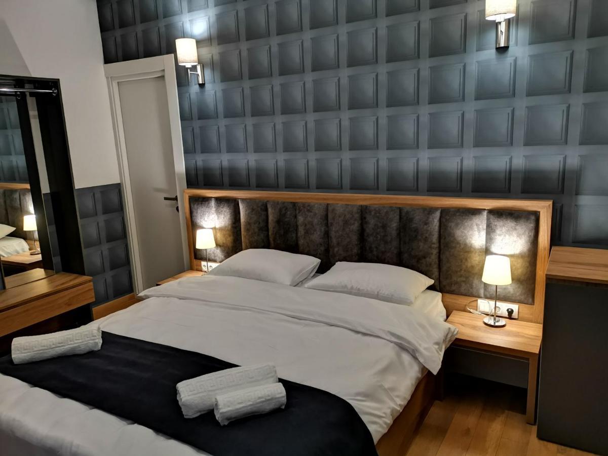 3 Rooms Hotel Tbilisi Exterior photo