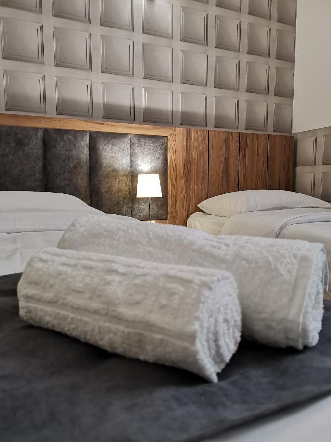 3 Rooms Hotel Tbilisi Exterior photo