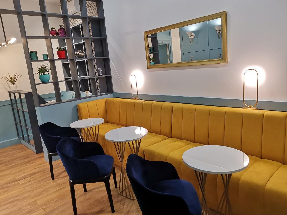 3 Rooms Hotel Tbilisi Exterior photo